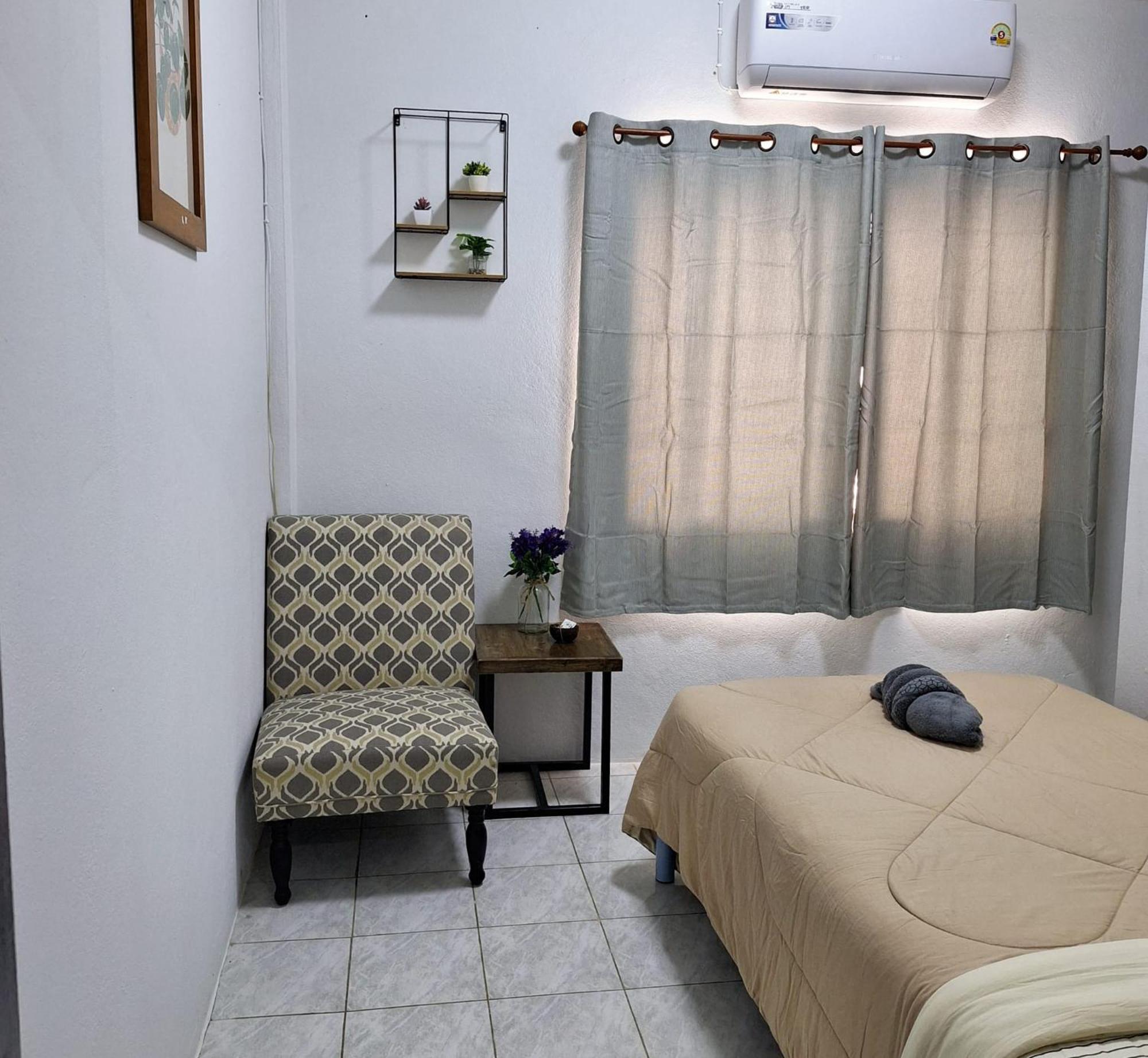 Jungle Cafe And Guesthouse Prachuap Khiri Khan Extérieur photo